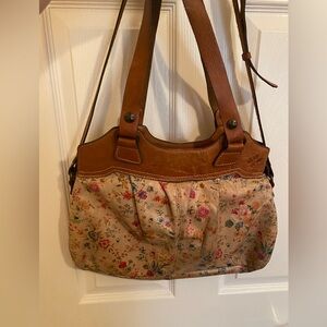 Patricia Nash Prairie Rose Print Leather Shoulder Bag